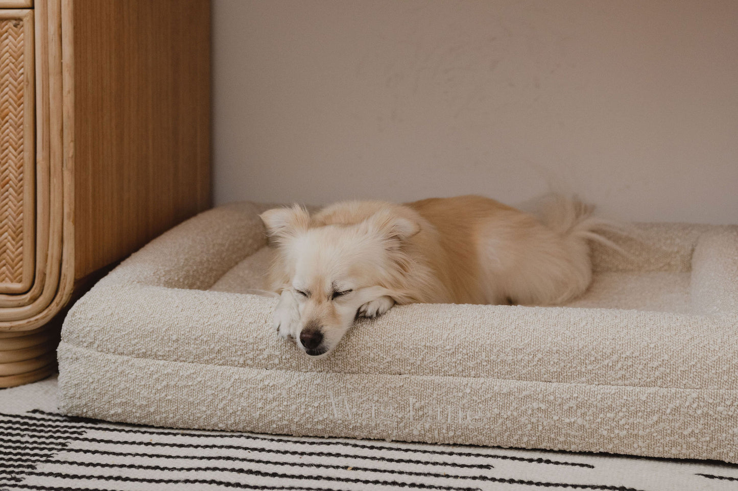 Boucle Dog Bed